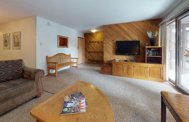 Enzian - CoralTree Residence Collection - Photo 23