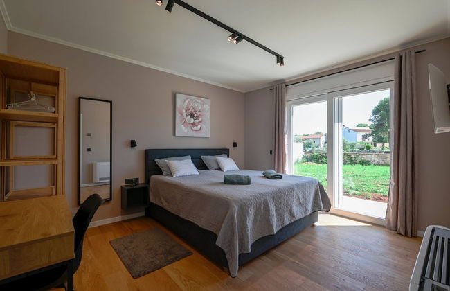 Matohanci Dazzling Villa With Pool - Foto 14