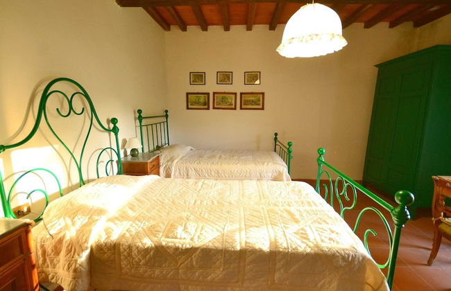 Holiday Home in Pistoia With Pool - Photo 12