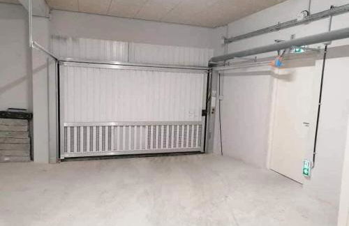 City Vibes, Indoor Parking, Breakfast & Air Conditioning - Foto 18