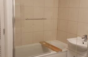 Perfect Family & Friends Home, Free Parking Security Onsite - Photo 55