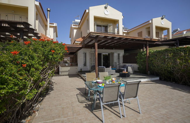 Meneou Beachfront Villa 5 - Foto 23