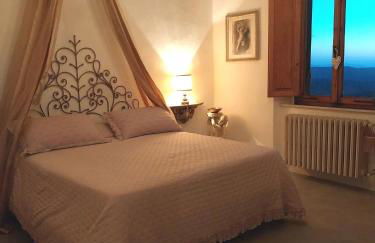 Casa Sole di Toscana USO ESCLUSIVO con 5 camere, 3 bagni, terrazza panoramica, giardino e vasca idromassaggio - Foto 27