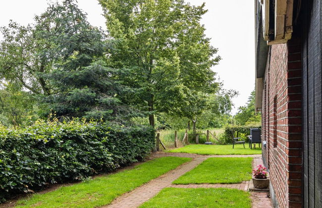 Cozy Apartment in Enschede Near Forest - Photo 74