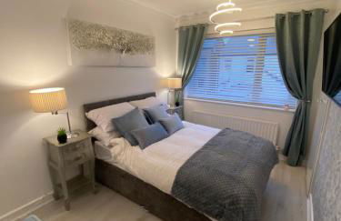 NEW…THE HOTTUB HOUSE BLACKPOOL PLEASURE BEACH - Photo 35