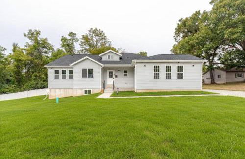 New Spacious 4 Bed 3 Bath Home Near St Louis St Charles - Foto 17