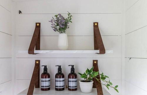 Charming & Freshly Restored Farmhouse 1 mile from center of Stowe - Foto 6