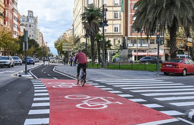Exclusivo tour privado en bicicleta eléctrica por Valencia - Foto 4