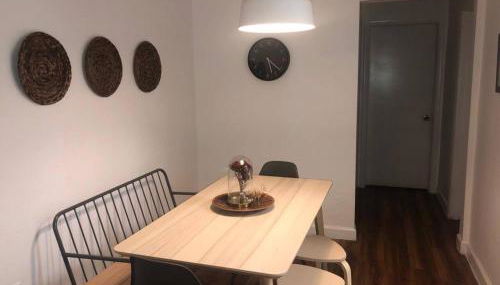 2 Bedroom Apartment Free Reserved Parking - Foto 2