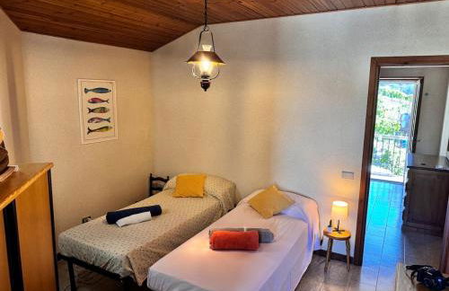 Bellano Cottage - With Private Garden and Garage - Foto 7