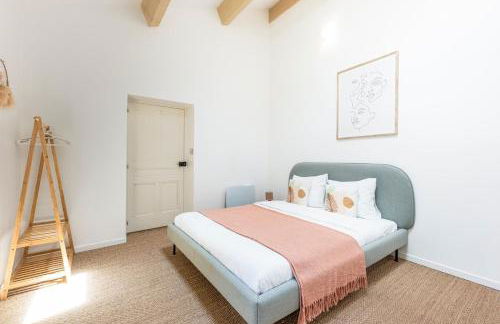 La Bastide du Père Mathieu Jacuzzi couvert et Piscine - Foto 27