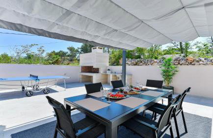 Villa Zariva with pool and panoramic mountain and - Foto 46