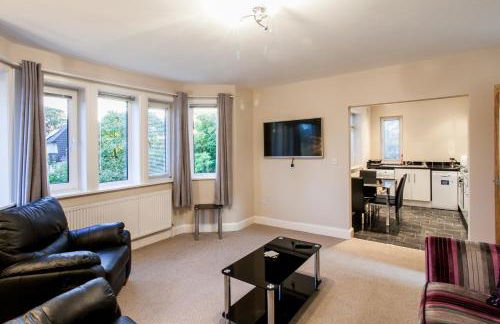 Luxury 2 Bedroom Apartment in Peaceful Location - Foto 31