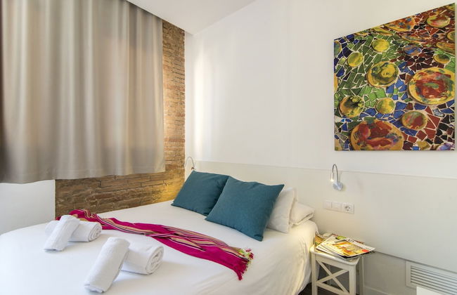 Happy People Sagrada Familia - Foto 13