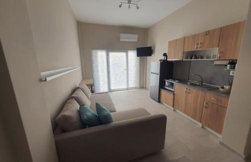 New apartment ,50m from the sea at Nea Irakleia. - Foto 1