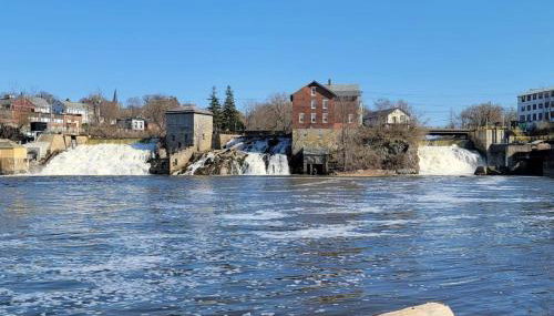 Private 5-Acre Escape - Pool, Lake & Gardens - Foto 3