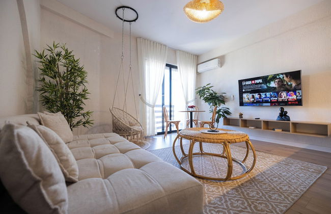 Boho Central Apartment - Photo 1