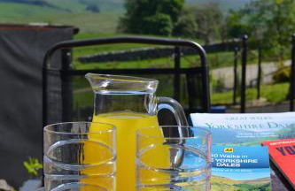 Ashes Farm - Ingleborough Barn Cottage, with 3 peaks views, near Settle - Foto 1