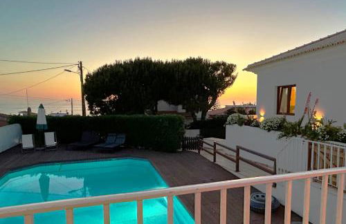 Family beach house, sea view, pool, Colares near Sintra - Foto 3