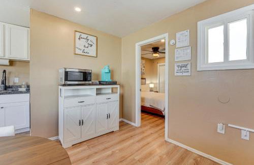 3 Mi to Lookout Mtn! Gem with Fire Pit and Fenced Yard - Foto 5