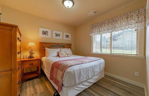 Elk Meadow Cabins 9A Prairie Creek Suite - Photo 2