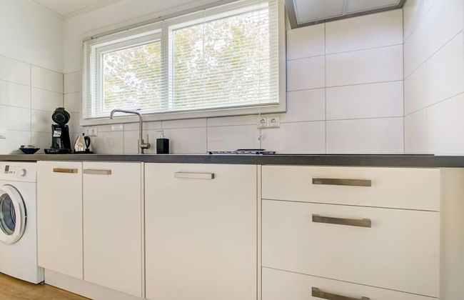 Homely Apartment in Noordwolde With Balcony - Foto 14