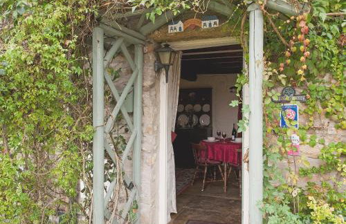 Holly Cottage - Photo 13