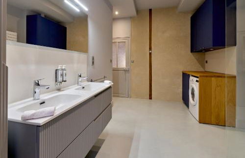 Appartement Vivier - Les Suites du Palais, parking privé, vue cathédrale,2 chambres, by PRIMO C0NCIERGERIE - Foto 26