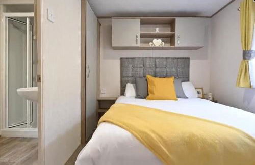 Coopers Beach 3-bed Caravan, Sleeps 8 & Pets Ok - Foto 5