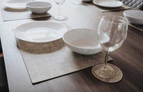 Comfy 3BR Home - Pool Table - Games - Sleeps 8 - Foto 30