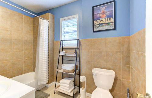 Spacious 3BR Midtown Home - Sleeps 7 - Walkable to Dining & Attractions - Easy Access to Downtown - Foto 19