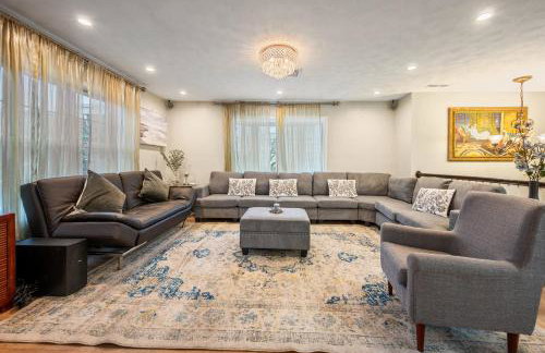 Charming Boston Retreat 3BR Parking Perfect for Families & Groups - Foto 16