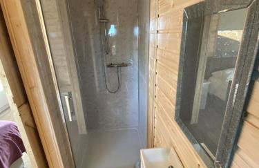 Belraugh Mountain View Hot Tub Lodges - Foto 14