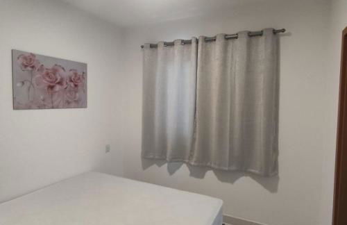 Apartamento novo a 350 m da praia das Toninhas em Ubatuba - 2 dormitórios sendo 1 suite, piscina, varanda gourmet com churrasqueira, ar condicionado, cozinha completa, garagem privativa - Foto 35