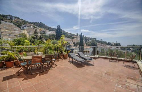 Tropical Terrace Apartment by Hello Homes Sitges - Photo 2