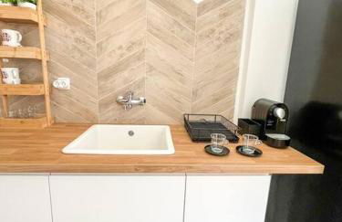 Esplanada-Zona Central-Perto Praias-Estacionamento Gratuito - Foto 14