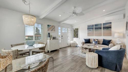 Ocean Views! Detached Villa by Victoria Beach - Foto 1