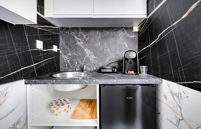 Cozy 1BR Apartment Near Notre Dame - Foto 10