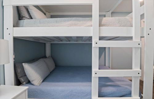 Our Cove Retreat - Perfect for Wave-Free Swimming, Tanning & Prime Location Fun! - Foto 29