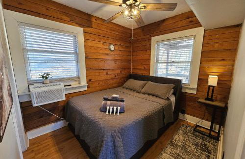 Spring Couples Getaway Hot Tub plus 500Mbps - Foto 4