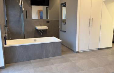 Auszeit am Heidter Berg City und Natur nah mit Stellplatz und Sauna - Foto 11