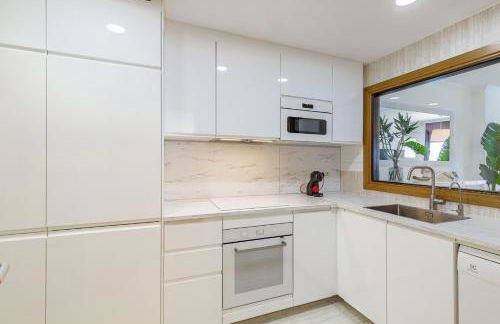 PARADISE SUITES Buenavista Beach - Photo 16