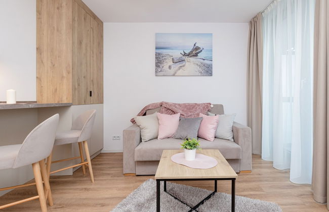 Jantaris Apartments by Renters - Photo 78