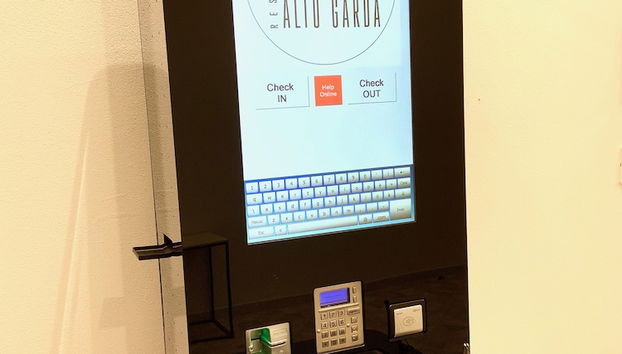 Check-in-/Check-out-Schalter