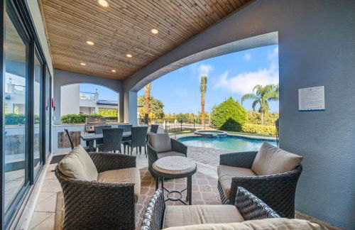 New Epic Escape Theater Pool & Golf Views - Foto 38