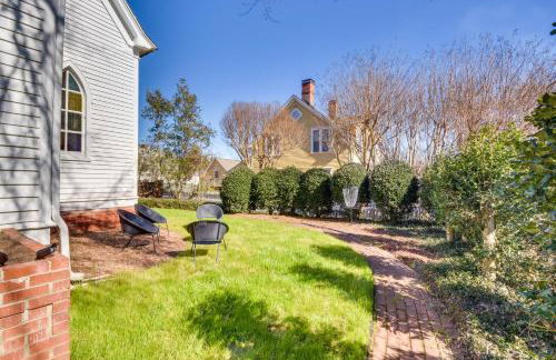 Newry Retreat in Converted Church with Shared Patio! - Foto 21