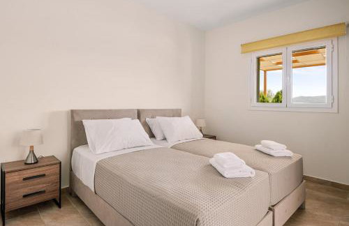 Vasilopoulos Residences - Villa Anthia with jaccuzzi & Villa Emelia with shared pool - Foto 33