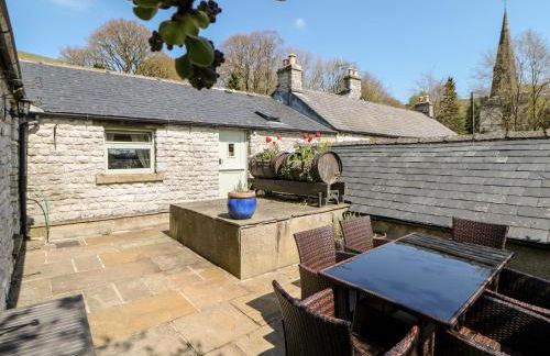 The Church Inn Cottage - Photo 2