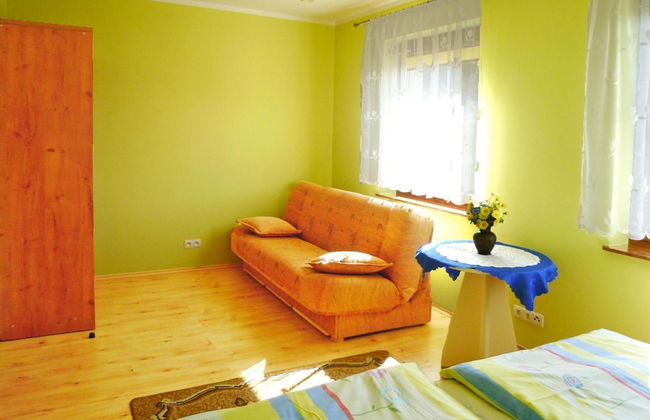 Semi-detached House With Fireplace, Rowy - Photo 5