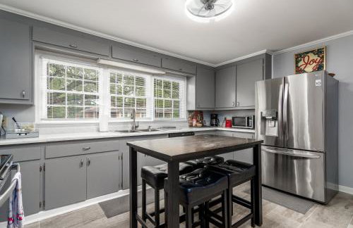 Enjoyable Stay and Play Near Casino and Hospital - Foto 11